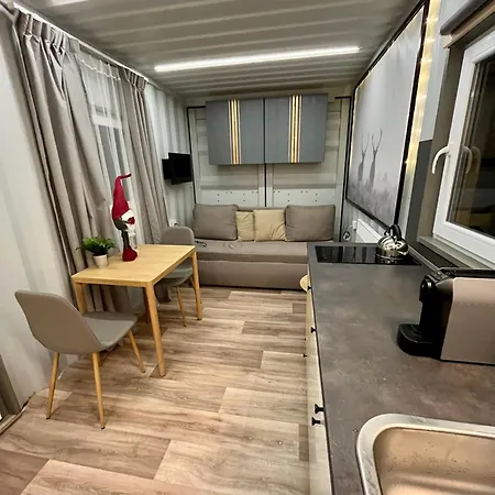 Apartment Glamping Podlesi *