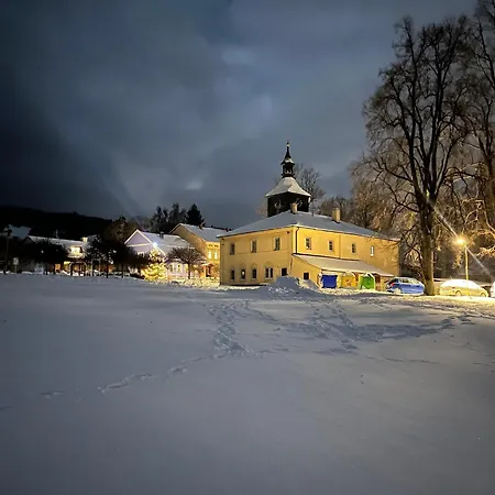 Glamping Podlesi Malá Morava